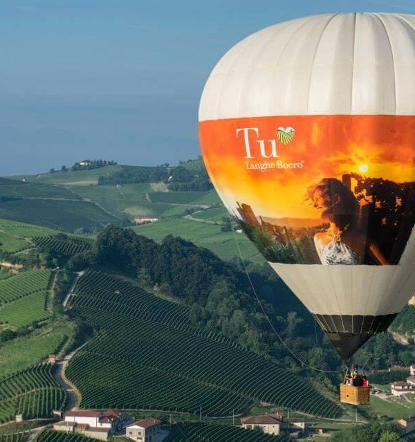barolo hot air balloon ride